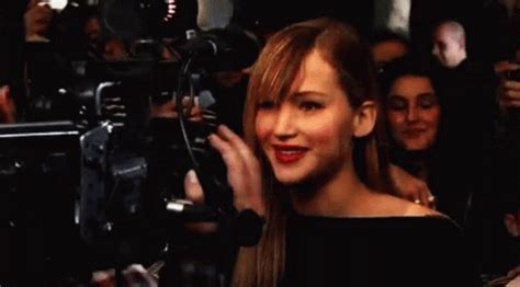 Jennifer Lawrence Smiling GIF - Jennifer Lawrence Smiling Interview ...