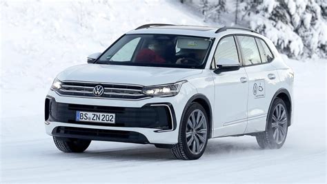 New 2023 Volkswagen Tiguan to get range of hybrid powertrains | Auto ...