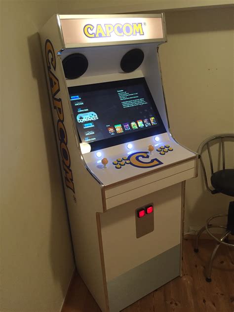 Capcom arcade cabinet with Launchbox - Collections and Builds ...