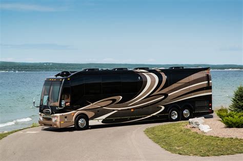 luxury motorhomes | Luxury Motorhome Builder Unveils “The Journey” a ...