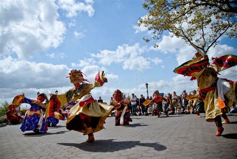 Cham dancers editorial photo. Image of exhibition, ladakh - 7079336