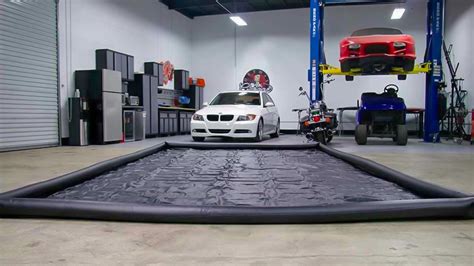 The Best Garage Floor Containment Mats | Low Offset