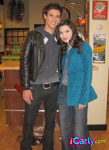 iDate a Bad Boy - iCarly Wiki