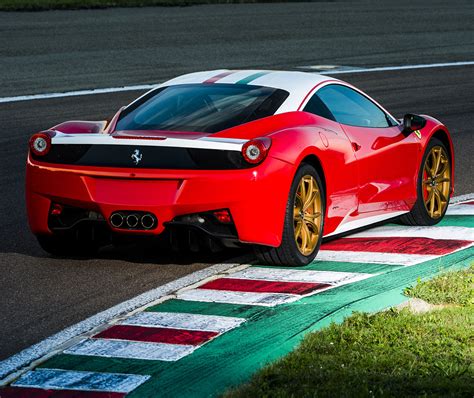 Ferrari 458 Italia (2009) - Ferrari.com