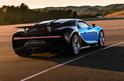 Bugatti Chiron officially revealed; 1500hp Veyron successor ...