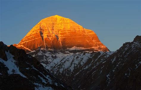 Kailash Mansarovar Shiva Temple