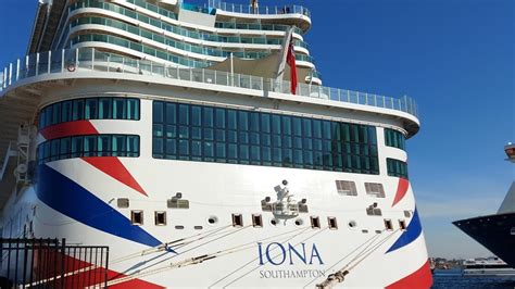 P&O IONA CRUISE SHIP WALK AROUND TOUR APRIL 2022 - YouTube