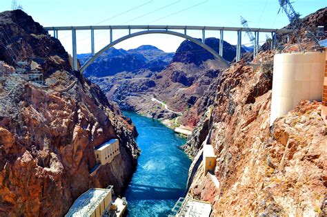 Hoover Dam VIP Tour from Las Vegas- Adventure Photo Tours