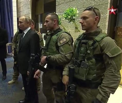 Israeli Yamam Operators guarding Vladimir Putin during his visit to ...