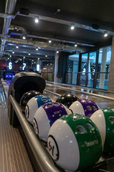 Lane7 Bowling Alley, Birmingham - SallyAkins.com