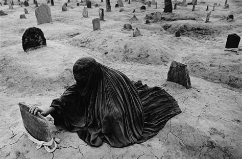 James Nachtwey - 1997 Photo Contest | World Press Photo James Nachtwey ...