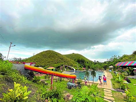 Cebu Daily Newscast: Chocolate hills resort: Bohol governor tells DENR ...