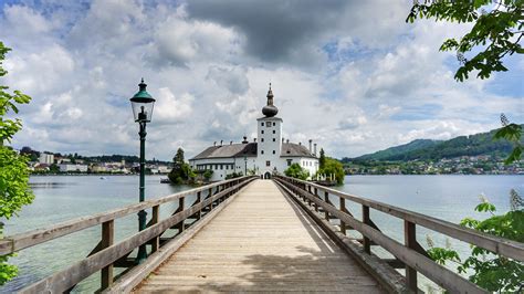 The most beautiful lakes in Salzkammergut - Austria • Ein Travel Girl