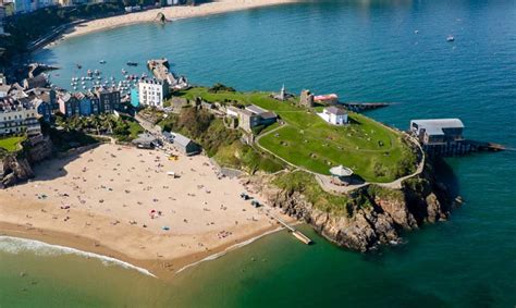 Tenby Castle Beach