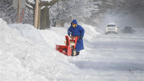 Iowa winter weather: Significant road closures across most of state