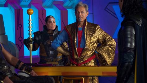 THOR: RAGNAROK Director Taika Waititi Reveals an Alternate Post-Credits ...