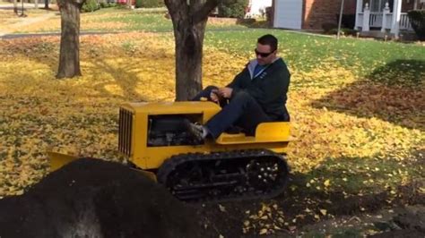 Building a Mini Bulldozer from Lawnmower Parts | Lawn mower, Homemade ...