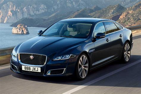 2019 Jaguar XJ Review - Autotrader