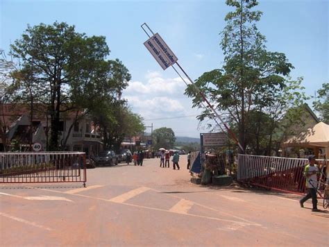 Thai/Lao Border, Chong Mek | Thai/Lao Border, Chong Mek | Flickr