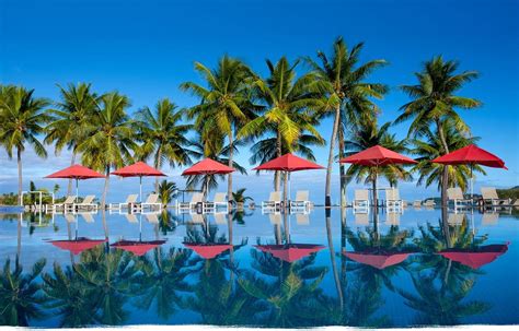 Best Island Resorts in Fiji | Musket Cove Island Resort & Marina