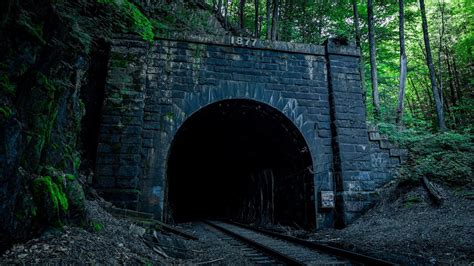 The Haunted Hoosac Train Tunnel "The Bloody Pit" | Paranormal ...