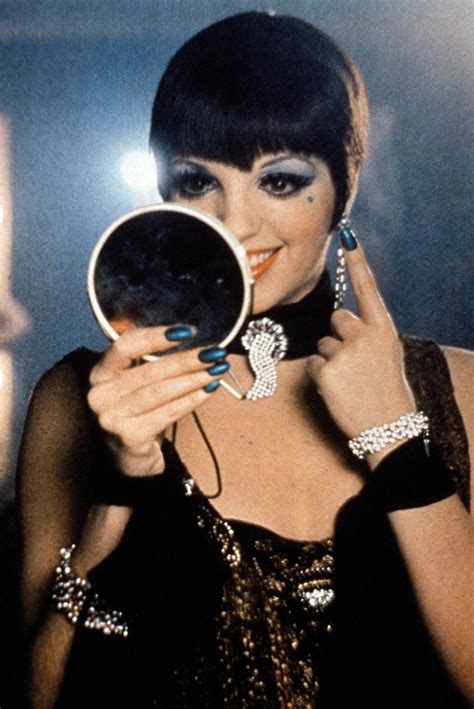 Liza Minnelli in Cabaret (1972) | Looks, Bandas, Inspiração de maquiagem