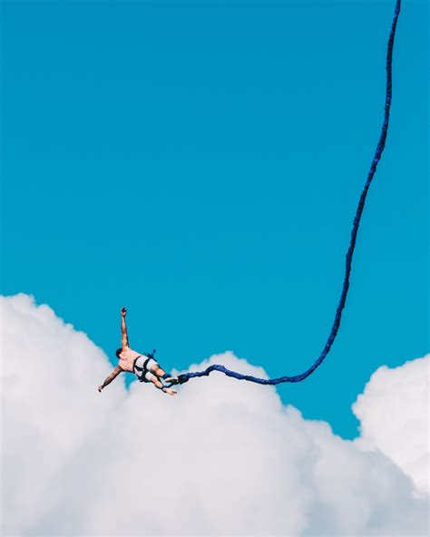 % Best Places to Bungee Jump in the World: Top 10