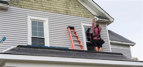 Siding Replacement - Wood and Mobile Home Siding Replacement