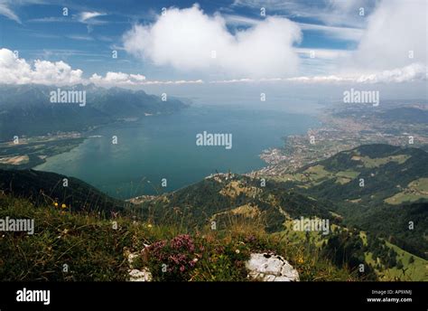 Lake geneva switzerland Stock Photo - Alamy