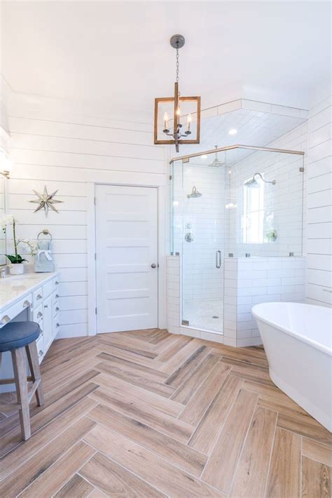 Gorgeous Wood Tile Bathroom Design Ideas 03 | Farmhouse master bathroom ...