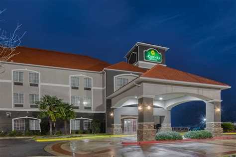 La Quinta Inn & Suites by Wyndham Macon West | Macon, GA Hotels