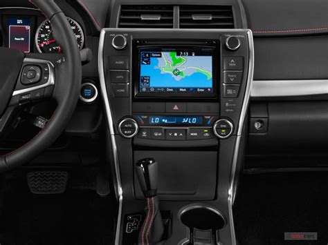 2016 Toyota Camry: 120 Interior Photos | U.S. News