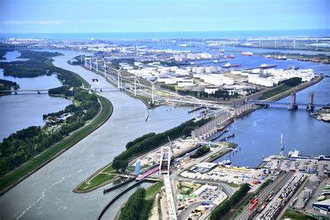 Green energy platform successfully tested at Rotterdam port