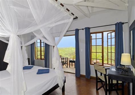 Etosha Safari Lodge - Lodge souh of the Etosha National Park