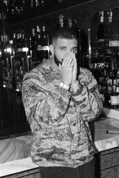 Drake adds dates to 2023 tour | The FADER