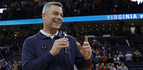 Tony Bennett Becomes Winningest Coach in Virginia Men's Basketball ...