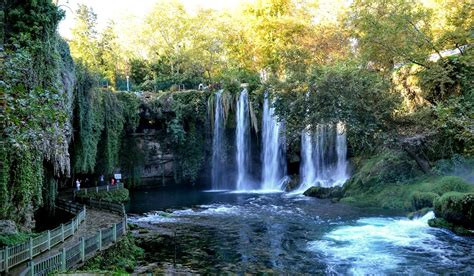 How to walk along the Duden Waterfalls in Antalya