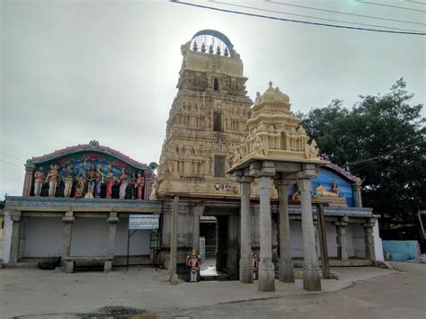 Hindu Temples of India: Venugopalaswamy Temple, Devanahalli, Karnataka