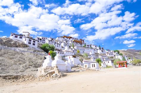 A glimpse on the culture of Ladakh - Against the Compass