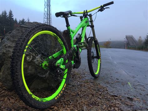 Foto: Custom YT TUES mit NS Bikes Parts - MTB-News.de