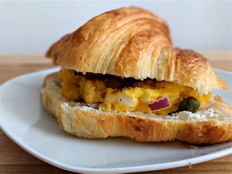 Easy Bacon Egg And Cheese Croissant Breakfast Sandwich | Hot Sex Picture