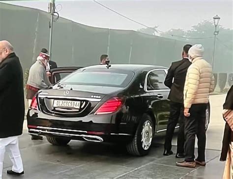 PM Narendra Modi spotted in his Mercedes Maybach S650 - Techno Blender