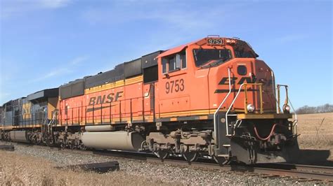 BNSF 9753 East - an EMD SD70MAC on 3-14-2015 - YouTube