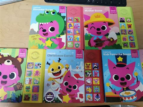 pinkfong song book, Hobbies & Toys, Books & Magazines, Children's Books ...