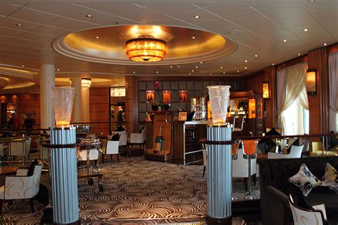 Ship-Photo: Queen Mary 2 - interior photos