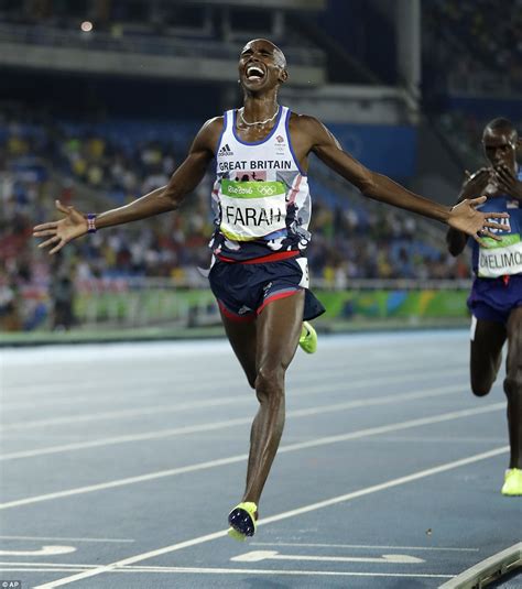 Mo Farah wins 5km gold medal at Rio Olympics | Daily Mail Online