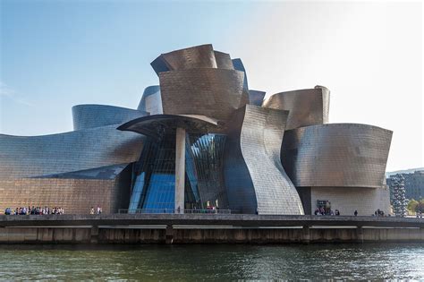 Private Accessible 4 Hour Bilbao and Guggenheim Museum Tour