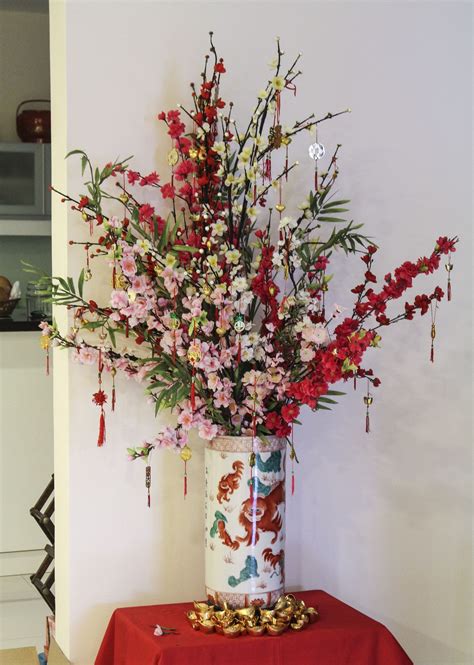 A Last Chinese New Year Arrangement | Chinese new year flower, Chinese ...