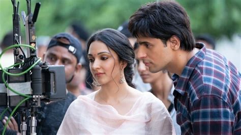 Sidharth Malhotra sends 'big love' to rumoured girlfriend Kiara Advani ...