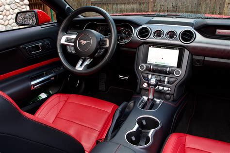 2020 Ford Mustang GT Convertible Dashboard Photo | Ford mustang gt ...